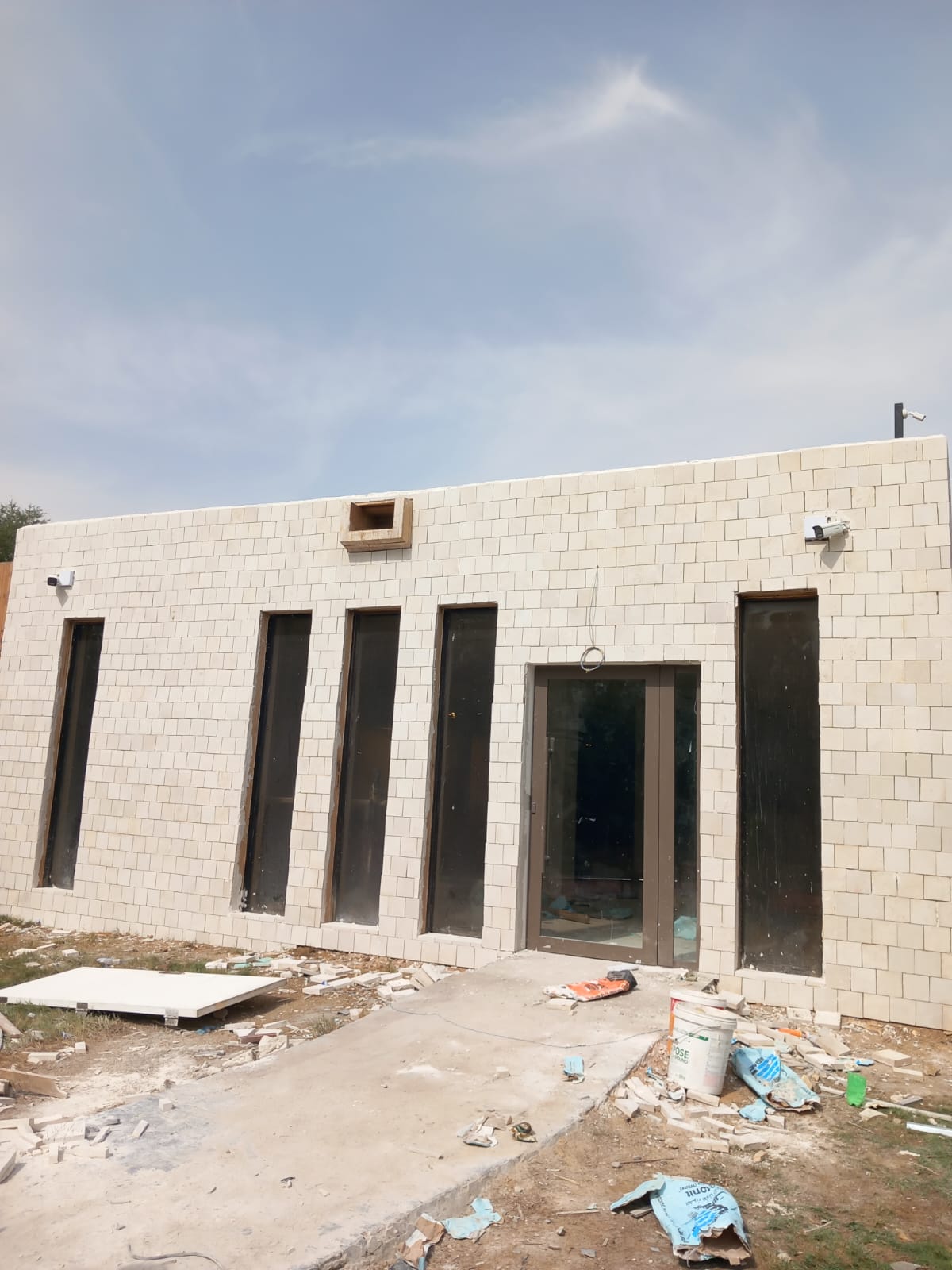 معلم تركيب سيراميك ورخام محترف